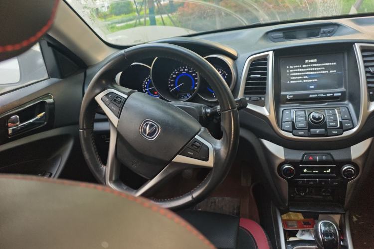 Used CHANGAN Eado 2015 1.6L Manual Junku Model China IV Standard
