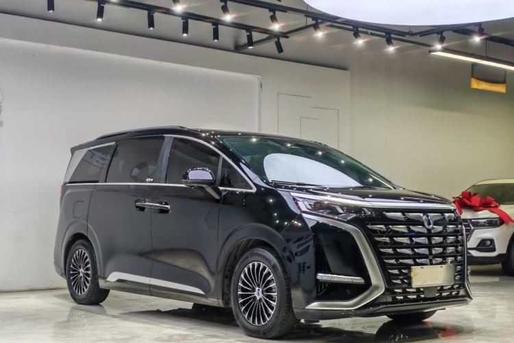 Used Denza D9 2024 DM-i 980 Four-Wheel Drive Prestige Model
