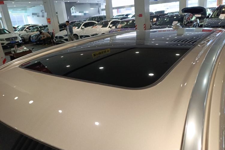 Used Volvo XC60 2024 B5 4x4 Smart Luxury Edition Roof