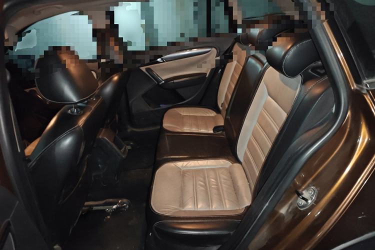 Used Volkswagen Cross Lavida 2014 1.4TSI DSG
