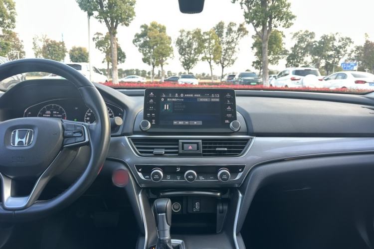 Used Honda Accord 2018 260TURBO Prestige Edition China VI
