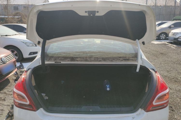 Used Peugeot 308 2014 Enjoy Edition Classic 1.6L Manual YouShang Model Trunk