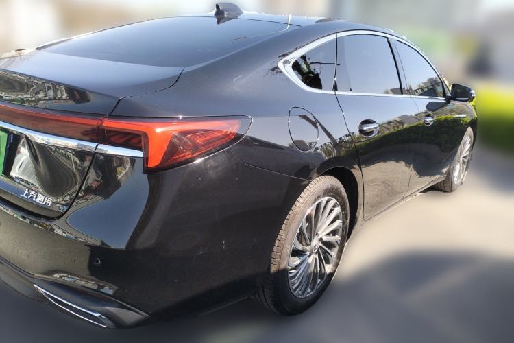 Used Buick LaCrosse 2024 28T Luxury Edition Rear Right 45 Deg