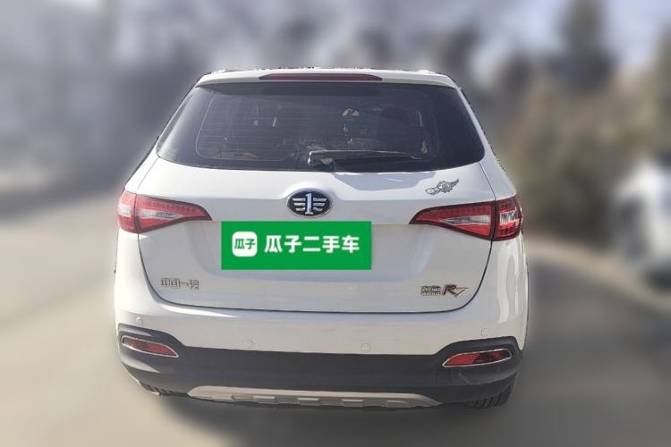 Used FAW Senya R7 2017 1.6L Manual Luxury Model
