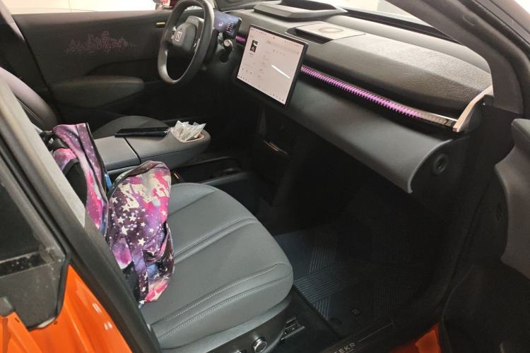 Used Zeekr X 2025 5-Seater Four-Wheel Drive Sport Version