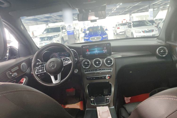 Used Mercedes-Benz GLC 2020 GLC 300 L 4MATIC Luxury Model