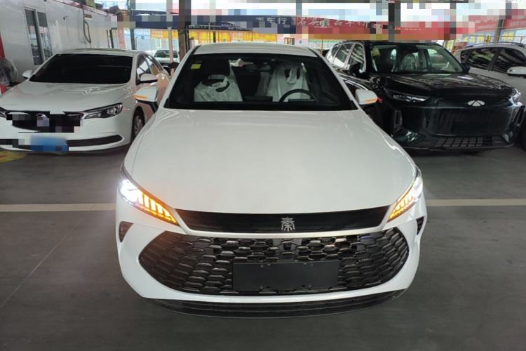 Used BYD Qin PLUS  Front