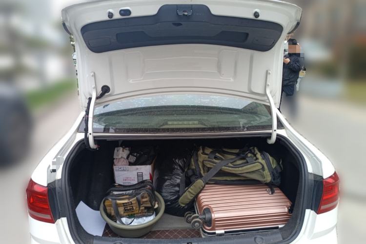 Used Volkswagen Lavida 2015 1.6L Manual Comfort Edition
