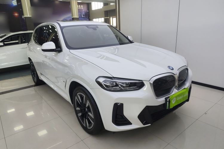 Used BMW iX3 2024 Leading Model
