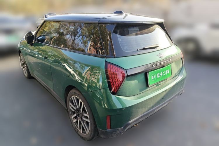 Used MINI Electric COOPER 2025 456km COOPER E Classic Style Rear Left 45 Deg