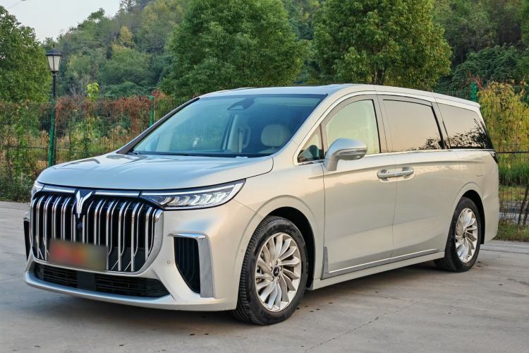 Used VOYAH Dream 2024 PHEV Extended-Range Premium Edition