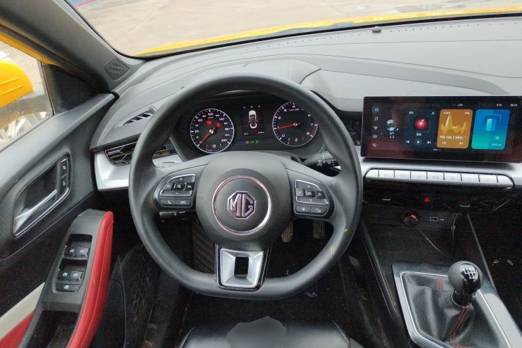 Used MG 5 2021 180 DVVT Manual Youth Luxury Edition