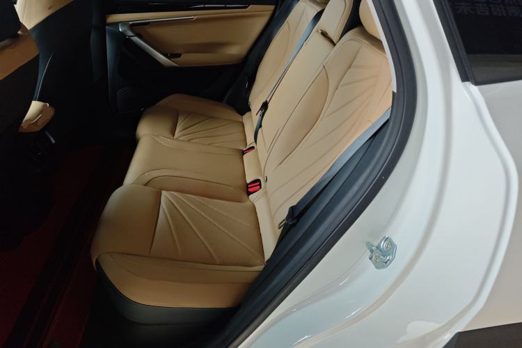 Used Geely Auto FX11 2023 1.5TD DCT Prestige Edition