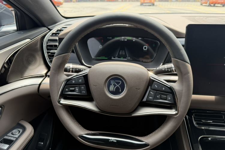 Used BYD Han 2020 EV Long-Range Luxury Model