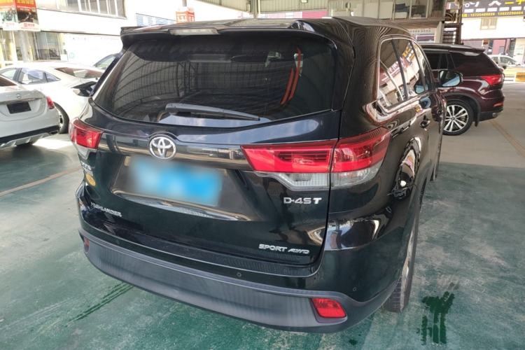 Used Toyota Highlander 2018 2.0T Four-Wheel Drive Luxury Edition 7 Seats China V Emission Standard
