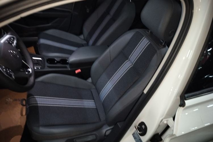 Used Volkswagen Sagitar 2024 200TSI DSG Flyover Edition Left Front Seat