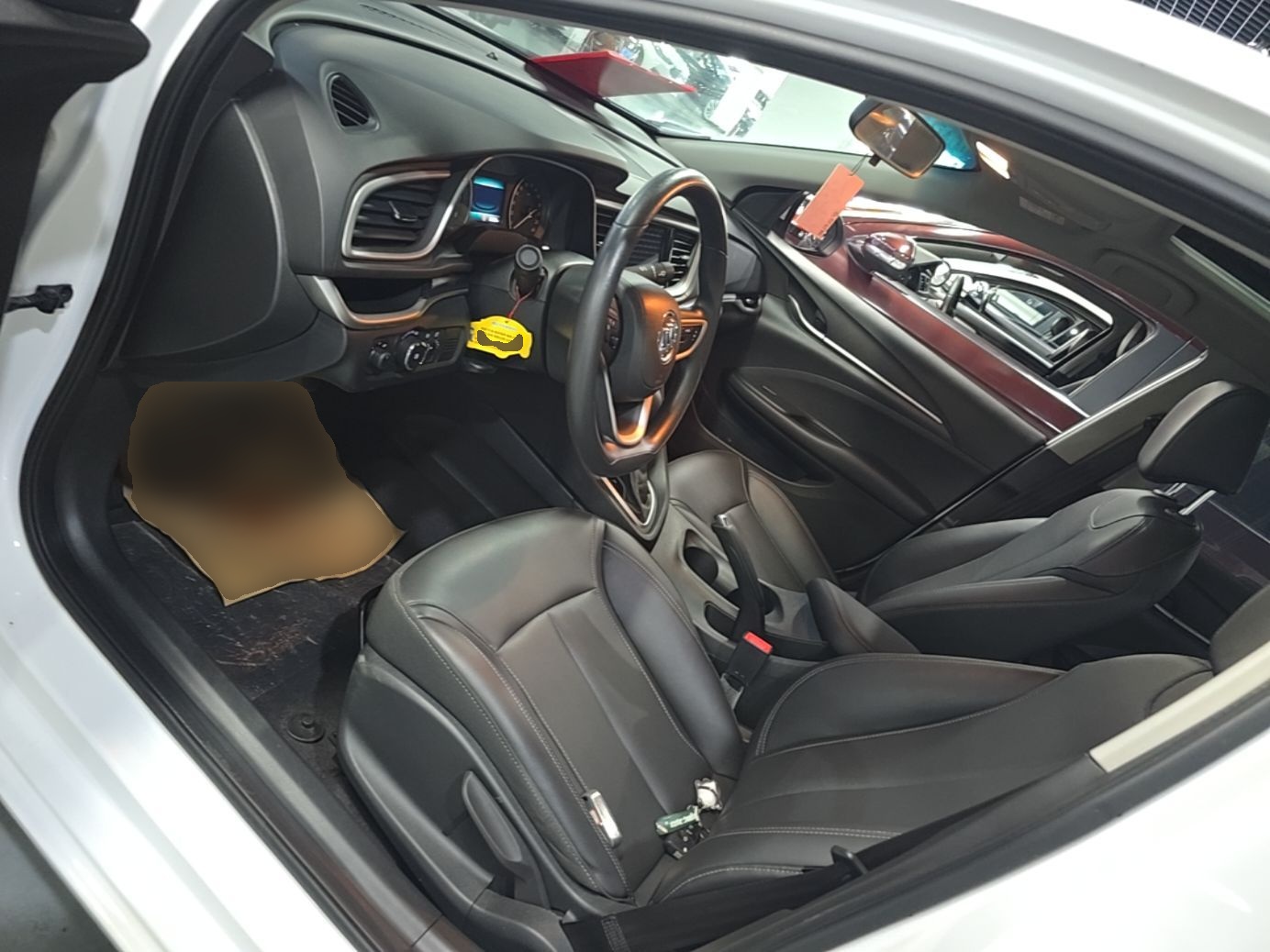 Interior delantero
