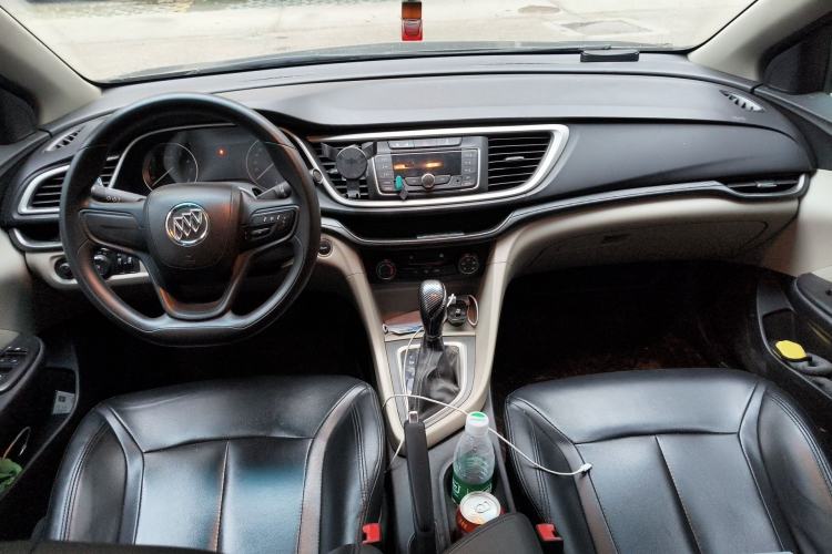 Used Buick GT 2016 15N Automatic Entry-Level Trim Center Console