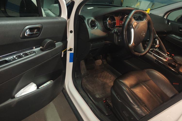 Used Peugeot 3008 2015 2.0L Automatic Trend Edition