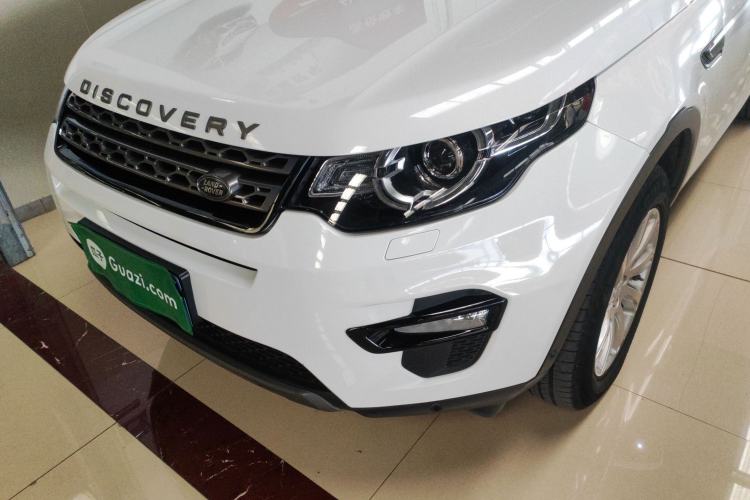 Used Land Rover Discovery Sport 2018 240 PS SE Version Left Front Headlight