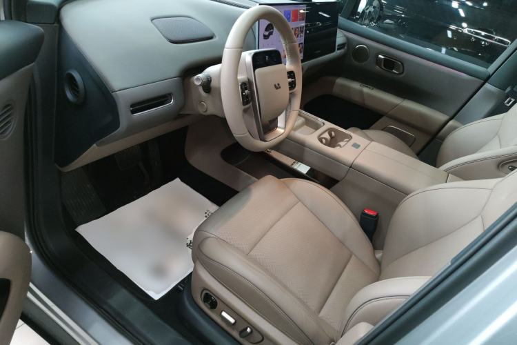 Used Li Auto i6 2025 Model Two-Wheel-Drive Standard Type Left Front Seat