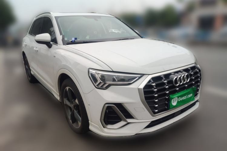 Used Audi Q3 2021 35 TFSI Fashion Dynamic Model