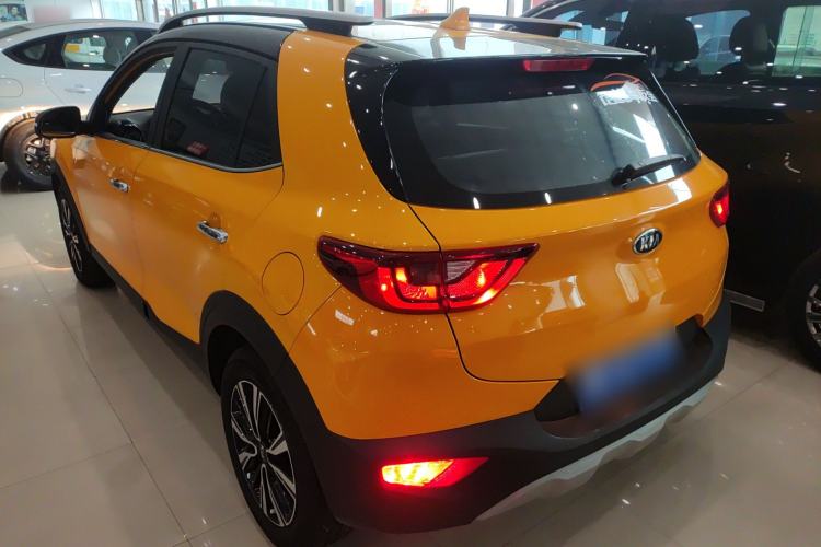 Used Kia kx1 Stonic 2019 1.4L Automatic Fun Edition China VI Rear Left 45 Deg