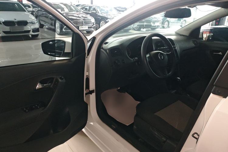 Used Volkswagen Polo 2016 1.4L Automatic Trendy Model
