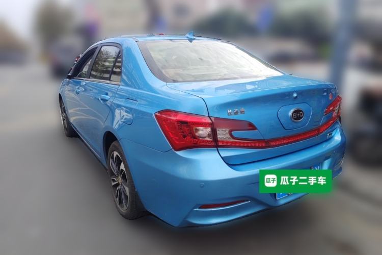 Used BYD Qin New Energy 2015 1.5T Dual-Crown Flagship Plus Edition Rear Left 45 Deg