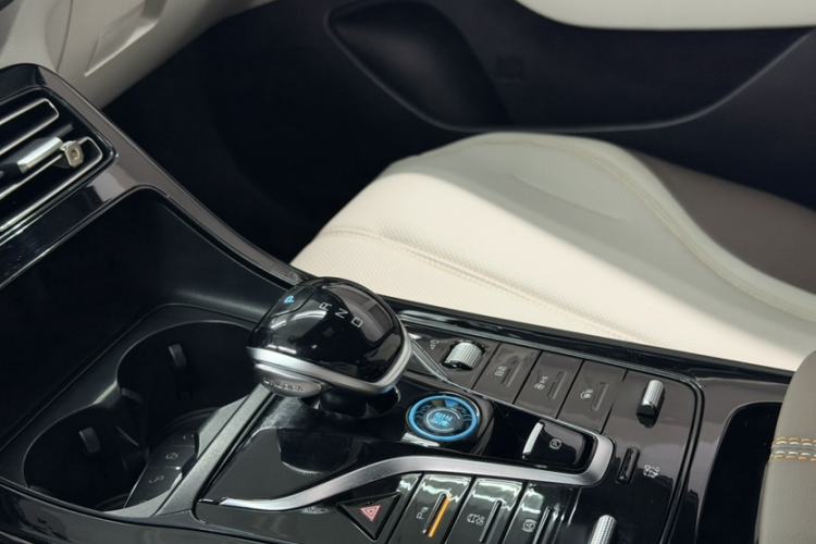 Used BYD Qin PLUS 2023 Champion Edition DM-i 55KM Leading Model