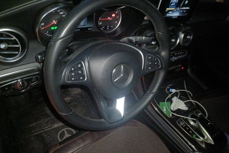 Used Mercedes-Benz GLC 2018 Facelifted GLC 260 4MATIC Dynamic Edition Steering Wheel