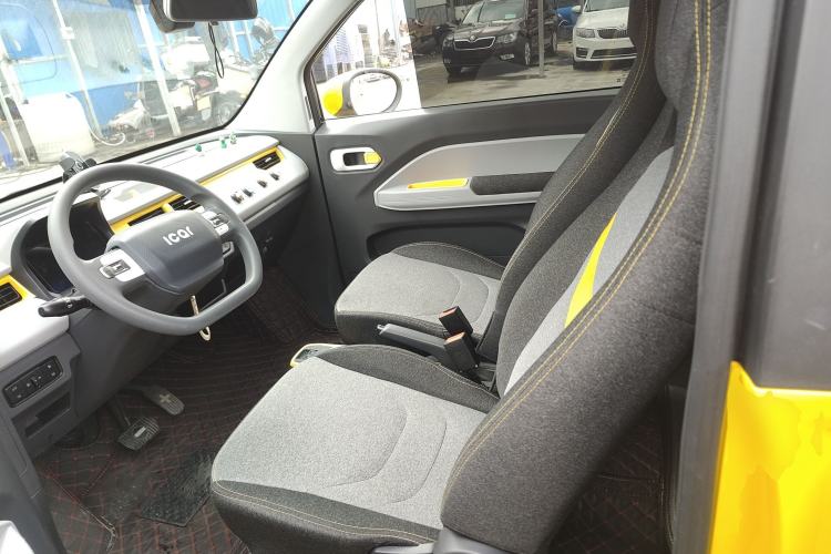 Used Chery QQ Ice Cream 2022 170km Sundae Phosphate Lithium-Ion Left Front Seat