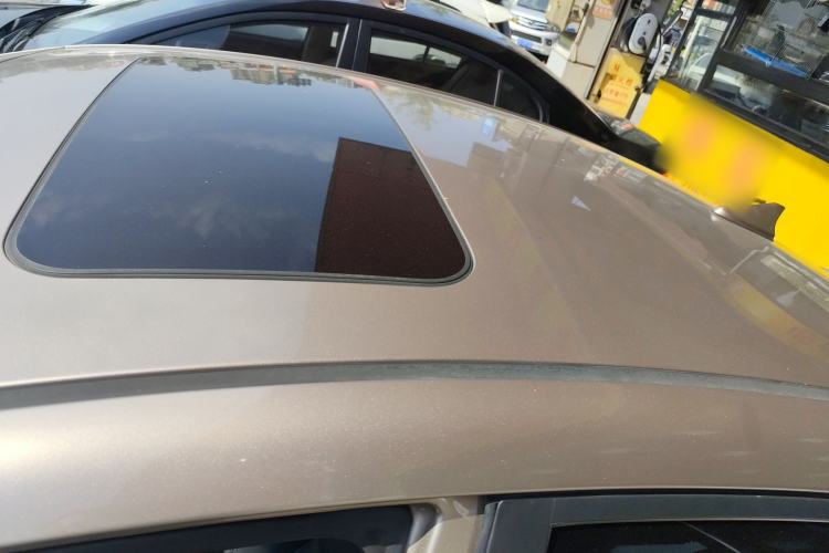 Used Hyundai Elantra (6th Generation / Lingdong) 2016 1.6L Automatic ZhiXuan – Elite Version Roof