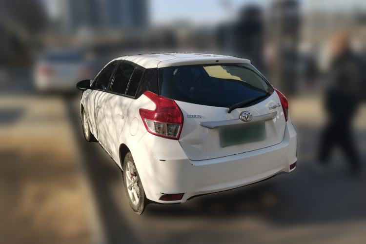 Used Toyota YARiS L Zhi Xuan 2016 Revised Version 1.5G CVT with Dynamic Sunroof