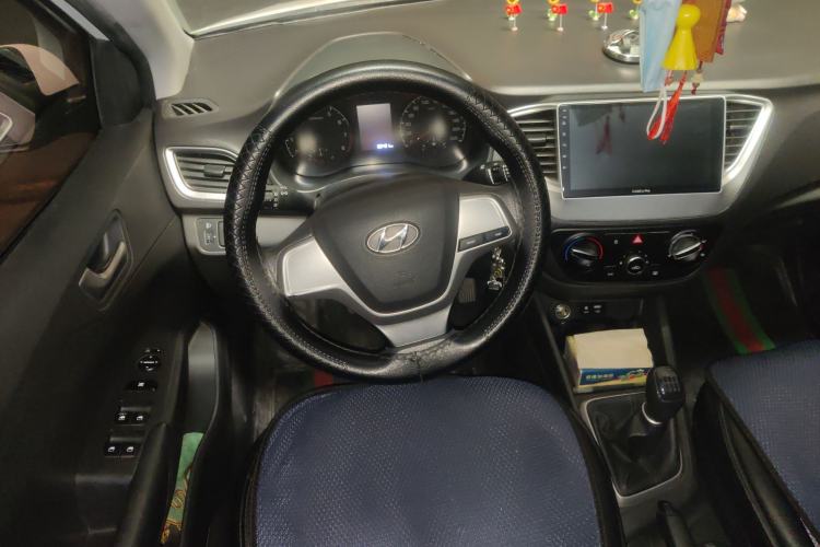 Used Hyundai Verna (new generation) 2016 1.4L Manual Cool Edition GLS
