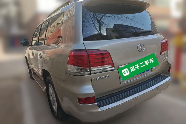 Used Lexus LX 2012 570
