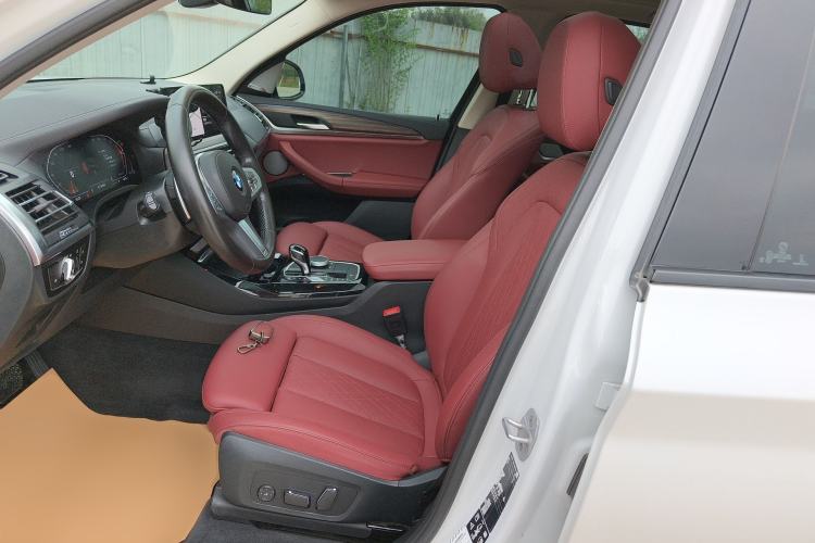 Used BMW X3 2023 Restyled xDrive30i Leading Edition M Night Sky Package Left Front Seat