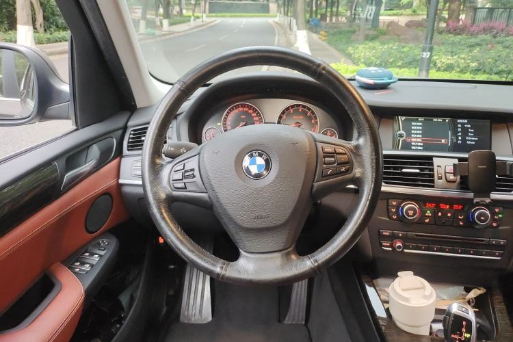 Used BMW X3 2013 xDrive20i Luxury Edition Steering Wheel