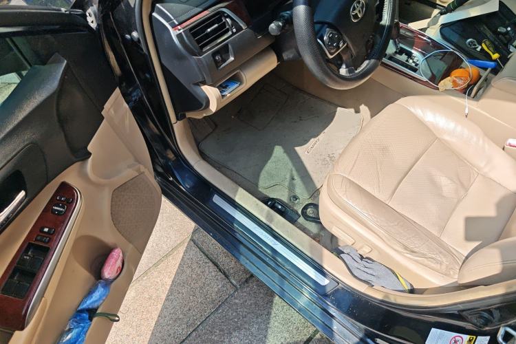 Used Toyota Camry 2013 2.0G Comfort Edition
