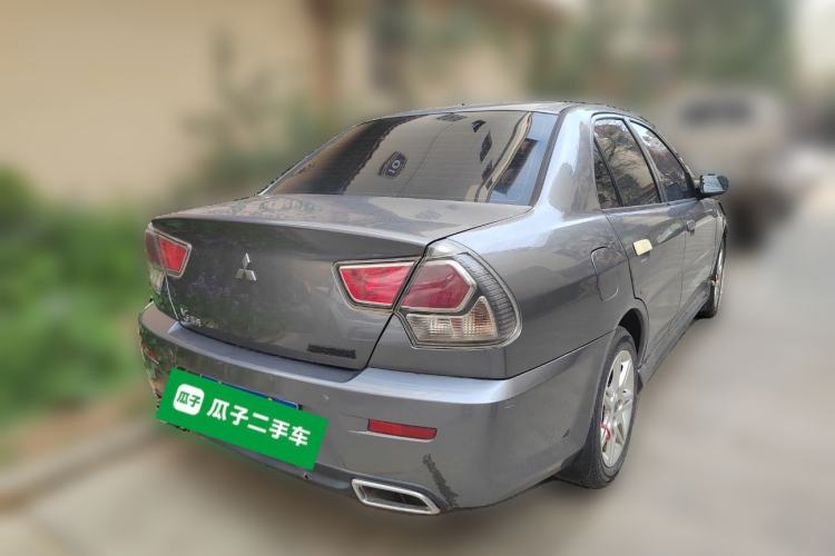 Used Soueast V3 Lingyue 2011 1.5L Manual Deluxe Edition Rear Right 45 Deg