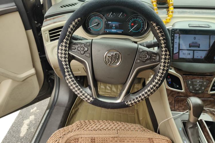 Used Buick LaCrosse 2013 2.4L SIDI Leading Comfort Version