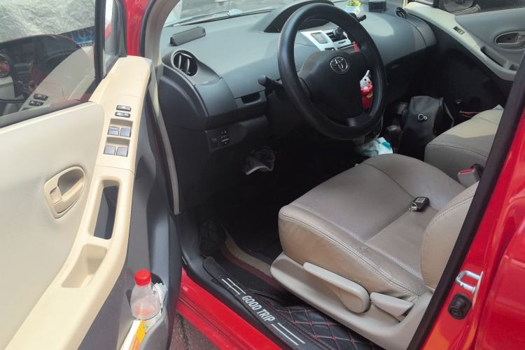 Used Toyota Yaris 2011 1.6E Automatic Charm Edition