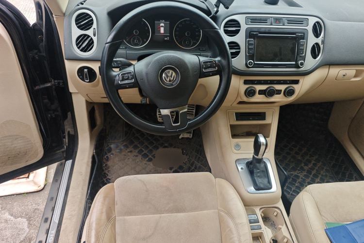 Used Volkswagen Tiguan 2013 2.0 TSI Automatic All-Wheel-Drive Flagship Edition Steering Wheel