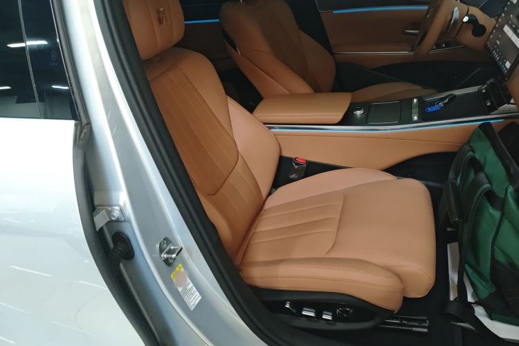 Used BYD Han L 2025 EV Four-Wheel Drive LiDAR Flagship Model
