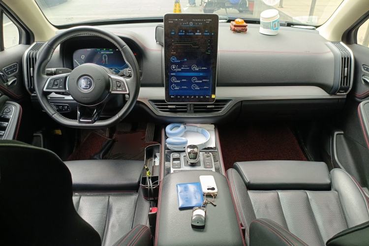 Used BYD Tang New Energy 2019 DM 2.0T All-Wheel Drive Connected Leading Model 7 Seats China VI Standard
