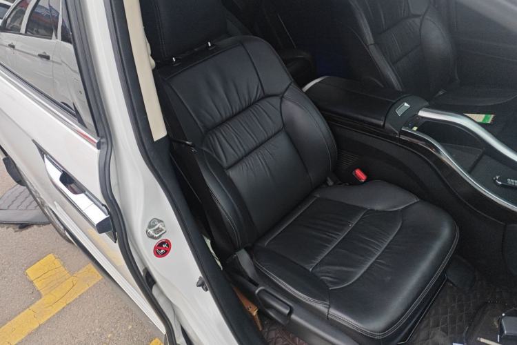 Used Honda Elysion 2016 2.4L Luxury Edition Right Front Seat