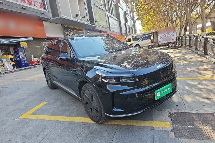 Used ONVO Luxeed L90 2025 Model—Max Six-Seater Version