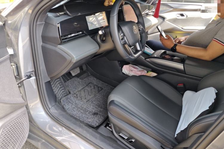 Used BYD Qin L 2025 EV 470KM Leading Edition
