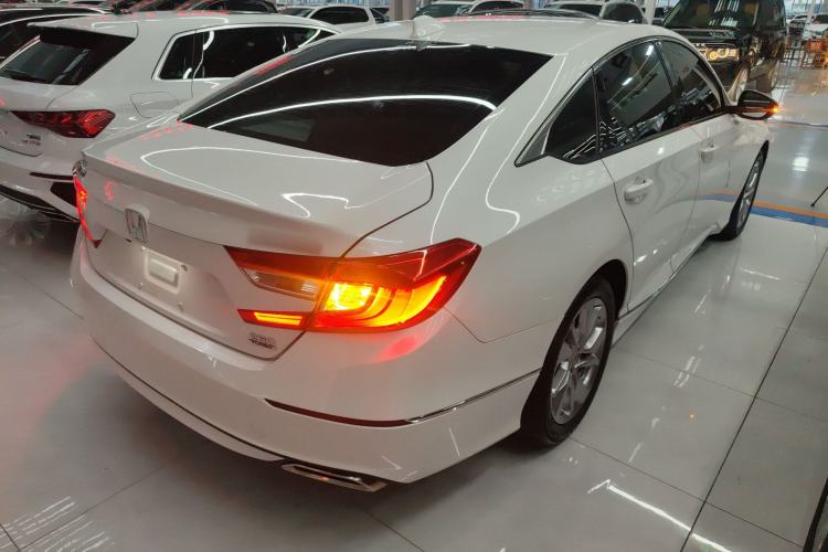 Used Honda Accord 2018 260TURBO Elite Edition China VI Rear Right 45 Deg