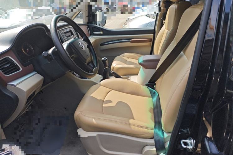 Used FORTHING Lingzhi 2019 M5L 1.6L 7-Seater Base Model China VI Standard Left Front Seat